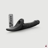 Страпони Strap-On-Me Multi Orgasm Realistic Dildo M Black з вакуумною стимуляцією SX4035 фото