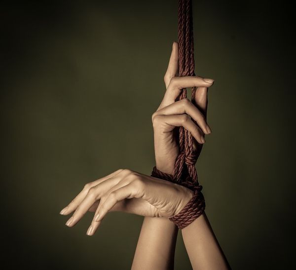 Аксесуари BDSM: Мотузка для бондажу Taboom, чорна, 5м, м'яка TB17250-1 фото