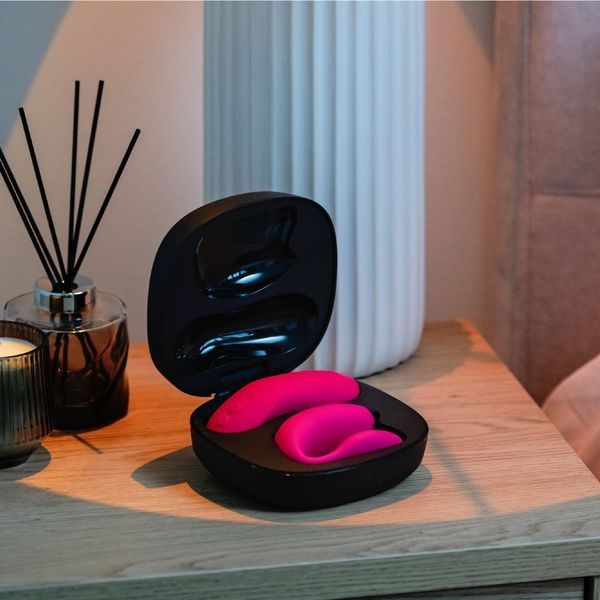 Вібратор для пар We-Vibe Chorus Pro Electric Pink з пультом і додатком, рожевий SNSP1SG3 фото
