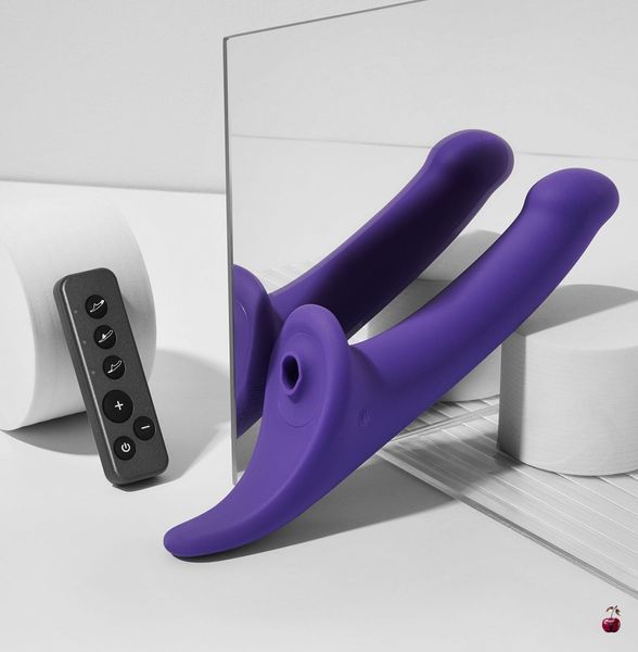 Страпони Strap-On-Me Multi Orgasm Dildo M Purple з вакуумною стимуляцією SX4033 фото